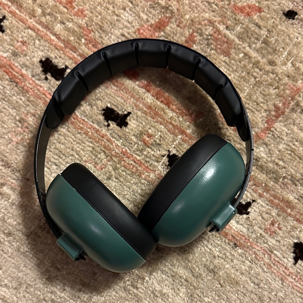 BANZ earmuffs, Ear Protection for Babies